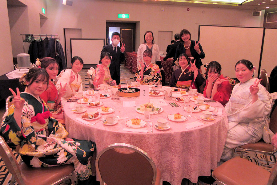 二十歳のつどい　茶話会